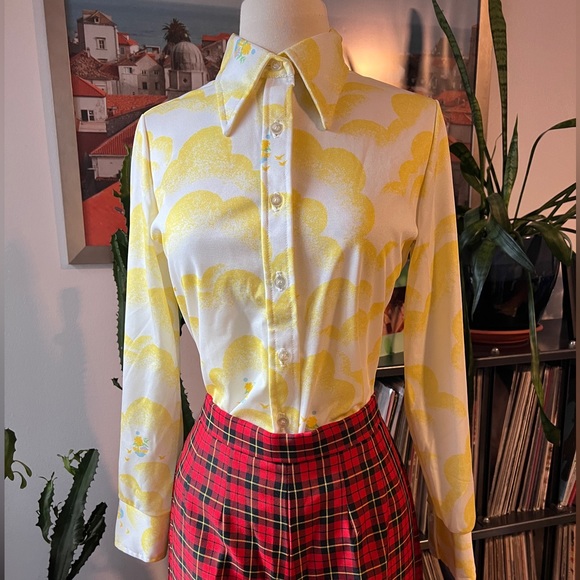 Vintage Jantzen novelty long sleeve button down Sz SM. All over clouds print - Picture 2 of 5